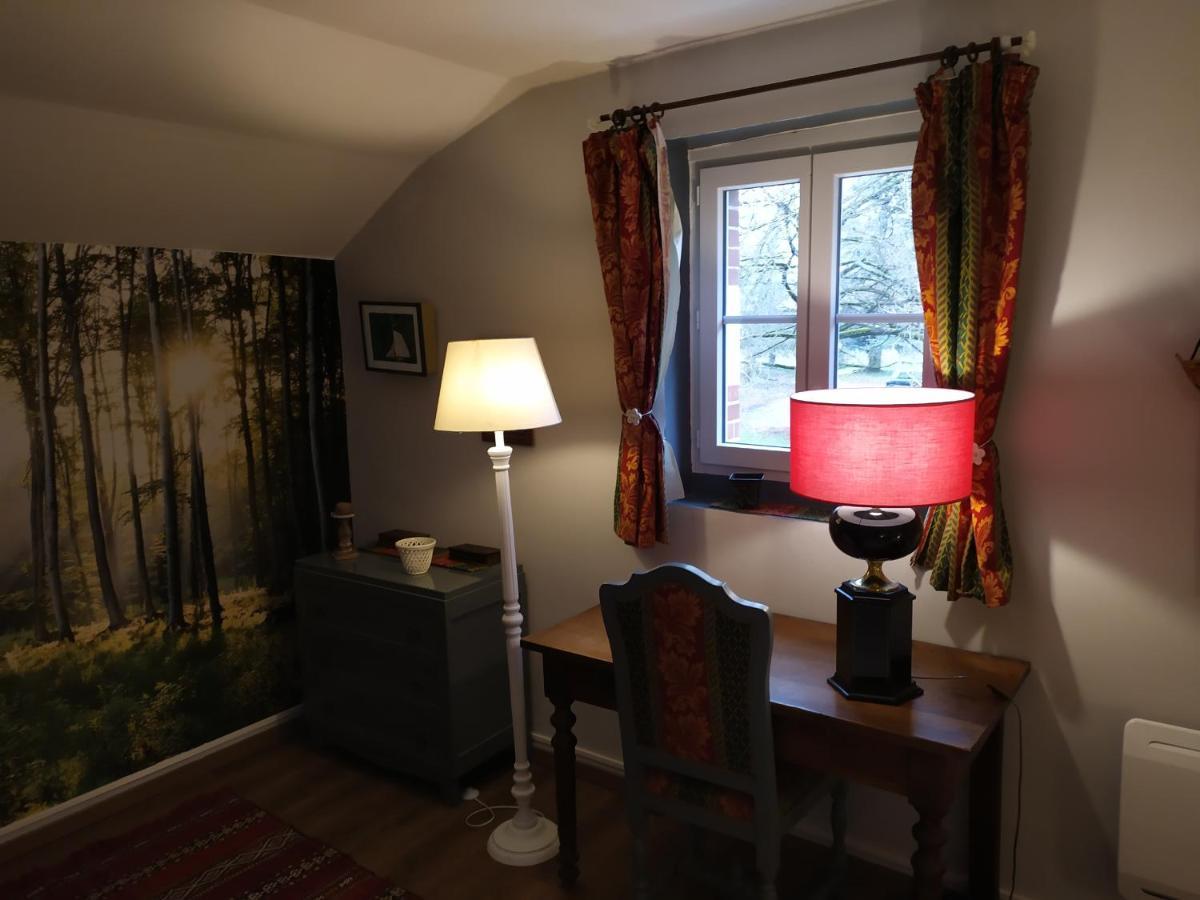 Petit Saint Hubert 1 A 4 Personnes Bed & Breakfast Velles  Bagian luar foto