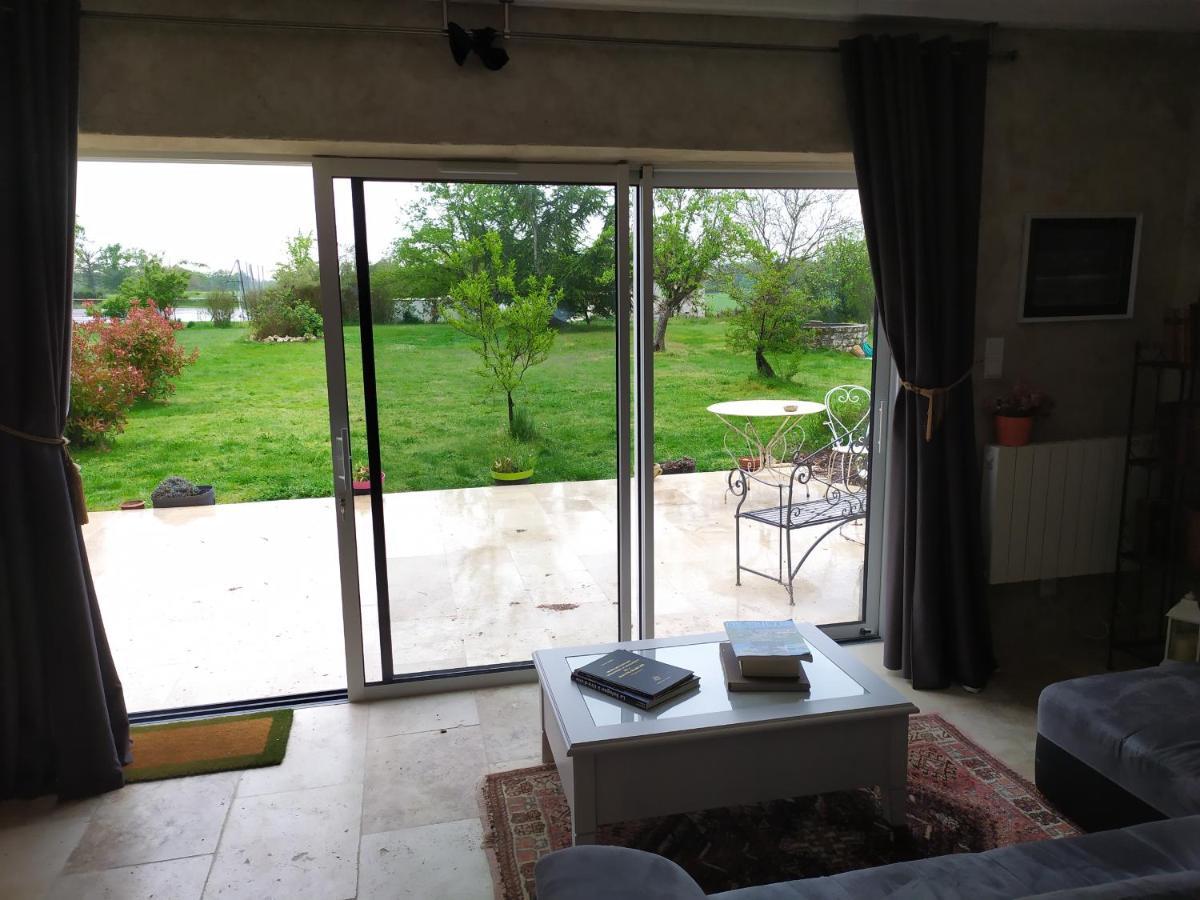 Petit Saint Hubert 1 A 4 Personnes Bed & Breakfast Velles  Bagian luar foto